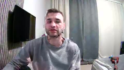 Snapshot of unnknow2024 chatting on March 10, 6:12 pm SlavaVibes online show from March 10, 6:12 pm