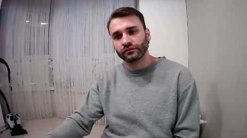 Snapshot of unnknow2024 chatting on October 5, 3:43 pm SlavaVibes online show from October 5, 3:43 pm