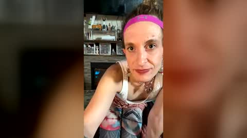 untamedpair online show from June 30, 12:55 am