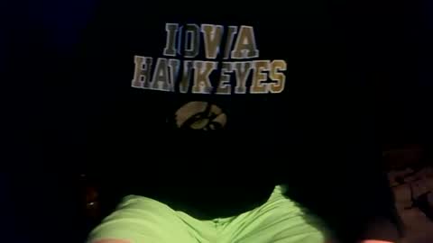 untouchableace84 online show from January 19, 2:37 am