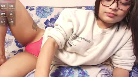 Snapshot of unu_nai chatting on April 2, 4:10 am new INSTA online show from April 2, 4:10 am