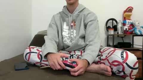 Stepbro online show from February 28, 7:26 pm