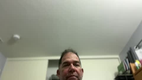 Snapshot of uott2play chatting on November 2, 11:45 am uott2play online show from November 2, 11:45 am