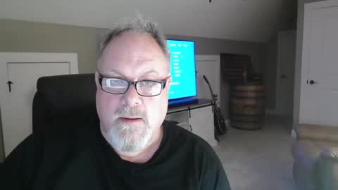 up2later online show from January 9, 4:59 am