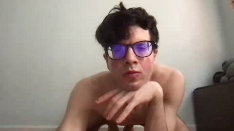 Snapshot of upsetboy chatting on July 19, 5:38 pm deaf mute boy online show from July 19, 5:38 pm