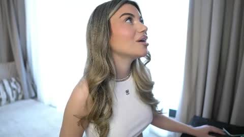 Ivy online show from April 17, 1:47 pm