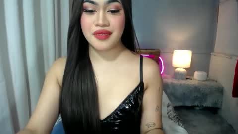 ur_bombshellpatty online show from January 18, 3:59 pm