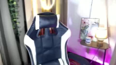 Snapshot of ur_dazzlingmorenaxx chatting on November 7, 1:49 am ur_dazzlingmorenaxx online show from November 7, 1:49 am