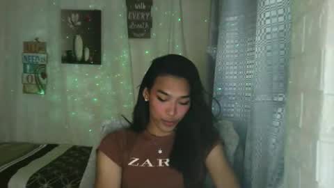 Snapshot of ur_dazzlingmorenaxx chatting on January 10, 5:20 am ur_dazzlingmorenaxx online show from January 10, 5:20 am