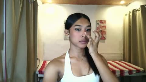 Snapshot of ur_dazzlingmorenaxx chatting on July 18, 1:48 pm ur_dazzlingmorenaxx online show from July 18, 1:48 pm