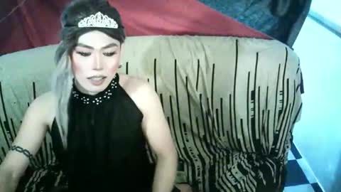 Snapshot of ur_dominatrix chatting on April 18, 3:49 pm MISS ANNA online show from April 18, 3:49 pm