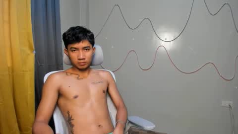 jonny online show from May 4, 11:45 pm