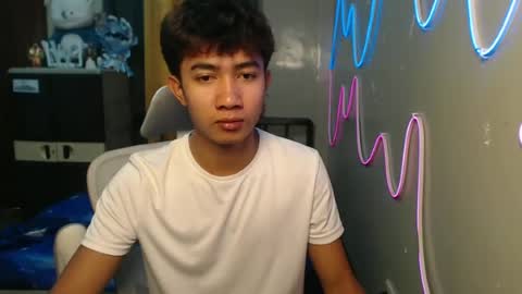 jonny online show from June 21, 11:40 pm