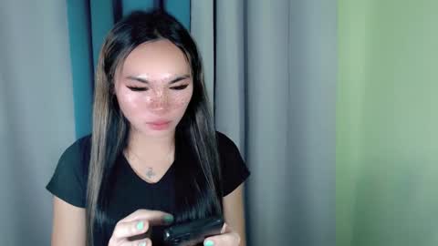 QUEENSY online show from January 24, 4:59 am