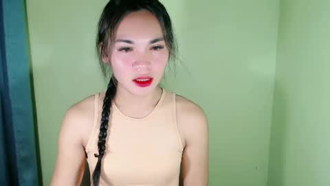 QUEENSY online show from February 6, 6:40 am