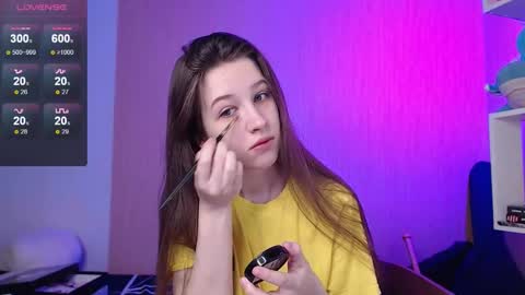 Snapshot of ur_kitty__ chatting on September 14, 11:20 am Lera online show from September 14, 11:20 am