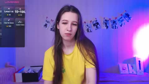 Snapshot of ur_kitty__ chatting on December 20, 11:06 am Lera online show from December 20, 11:06 am