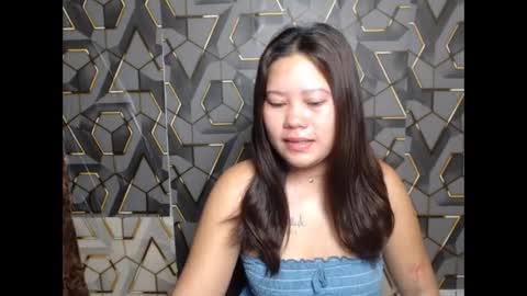 Snapshot of ur_prettychelsie18 chatting on June 9, 6:52 pm ur_prettychelsie18 online show from June 9, 6:52 pm