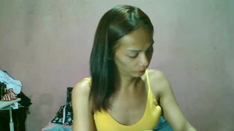 ur_sexybabe_ehra online show from March 3, 1:12 am