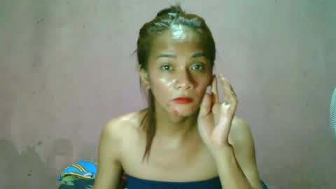 Snapshot of ur_sexybabe_ehra chatting on April 23, 5:04 pm ur_sexybabe_ehra online show from April 23, 5:04 pm