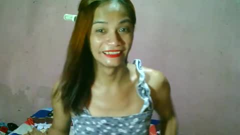 Snapshot of ur_sexybabe_ehra chatting on May 31, 12:52 am ur_sexybabe_ehra online show from May 31, 12:52 am