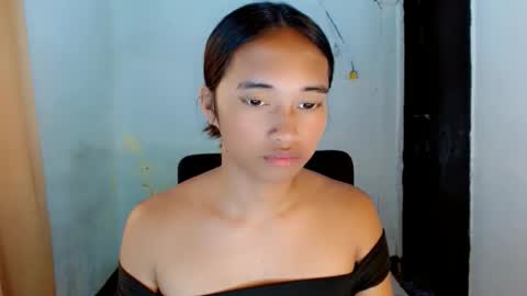 Ellie online show from March 27, 12:49 am