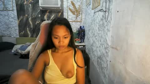 Snapshot of urasian_cherrymae chatting on May 21, 11:45 pm im yyour princess cherry online show from May 21, 11:45 pm