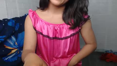 Snapshot of urasian_dreamgirl69 chatting on November 5, 4:45 am bela online show from November 5, 4:45 am