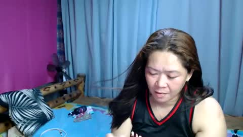 Snapshot of urasian_hotrina chatting on April 20, 12:19 pm urasian_hotrina online show from April 20, 12:19 pm