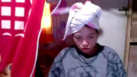 Snapshot of urasian_joy chatting on April 9, 8:20 am urasian_joy online show from April 9, 8:20 am