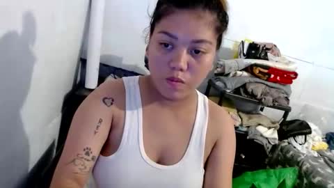 Snapshot of urasian_joy chatting on May 21, 11:28 am urasian_joy online show from May 21, 11:28 am