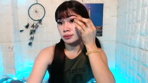 Snapshot of urasian_khalifa21 chatting on June 1, 5:47 pm Shirley online show from June 1, 5:47 pm