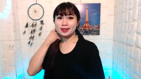 Snapshot of urasian_khalifa21 chatting on July 26, 5:31 pm Shirley online show from July 26, 5:31 pm