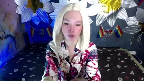 Snapshot of urasian_slut_yana chatting on July 12, 9:11 am yana online show from July 12, 9:11 am