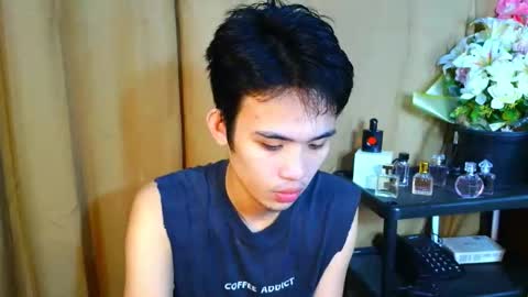 urasiancumboix2 online show from November 22, 11:37 pm