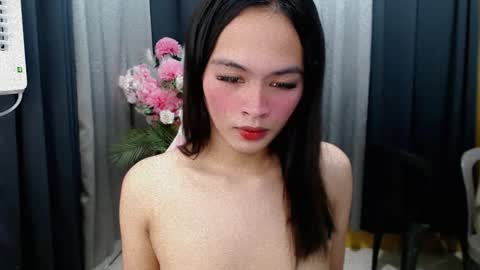 Snapshot of urasiancumgirl_ chatting on April 25, 7:33 am urasiancumgirl_ online show from April 25, 7:33 am