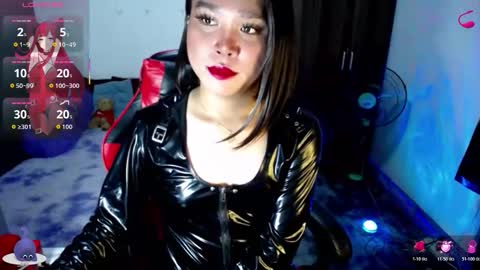 Snapshot of urasiansweet_cummer chatting on May 4, 2:07 am KENDRA online show from May 4, 2:07 am