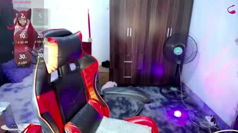 Snapshot of urasiansweet_cummer chatting on July 25, 2:31 am KENDRA online show from July 25, 2:31 am