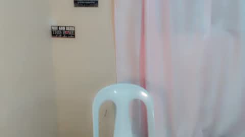 Snapshot of urasianyana chatting on April 30, 3:57 am urasianyana online show from April 30, 3:57 am