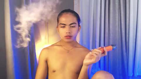 Snapshot of urbaby_anthony chatting on April 20, 10:29 am urbaby_anthony online show from April 20, 10:29 am