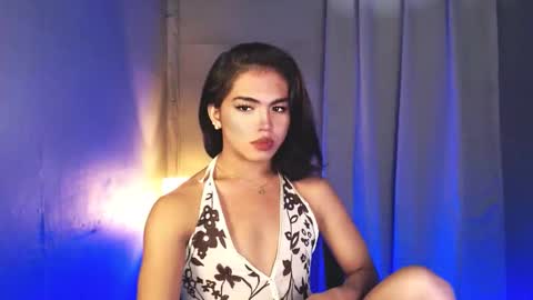 Snapshot of urbaby_anthony chatting on May 6, 3:39 pm urbaby_anthony online show from May 6, 3:39 pm