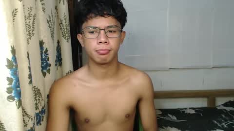 Snapshot of urbbyjosh chatting on December 24, 5:16 am joshua online show from December 24, 5:16 am