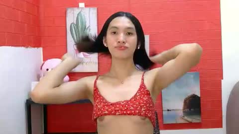 urblossom_princess online show from February 7, 8:23 pm