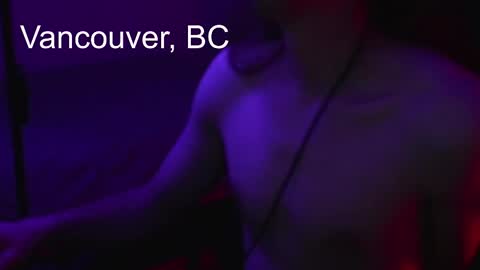 urboytoy_512 online show from December 3, 8:40 pm