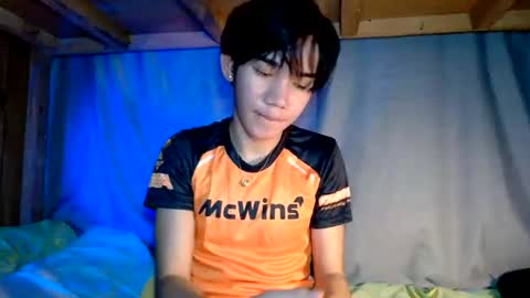 Snapshot of urboytoyheaven chatting on July 18, 6:17 am urboytoyheaven online show from July 18, 6:17 am