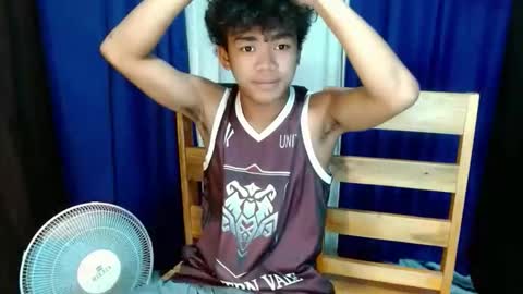 urboyvenz online show from March 25, 8:42 am