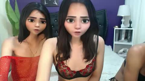 Snapshot of urcumcandymuse_ chatting on April 18, 1:15 pm CALL ME TINE online show from April 18, 1:15 pm