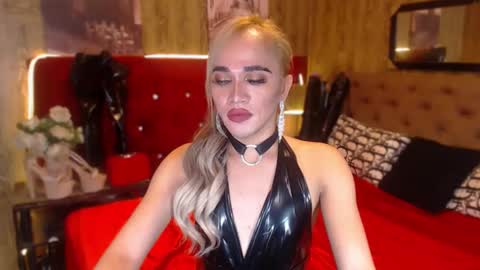 KENDALL online show from January 10, 4:20 pm