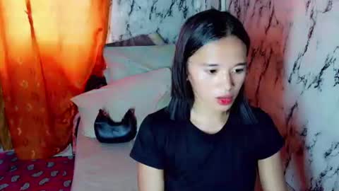 Snapshot of urdollacyl chatting on May 24, 7:46 am Sweetacyl online show from May 24, 7:46 am