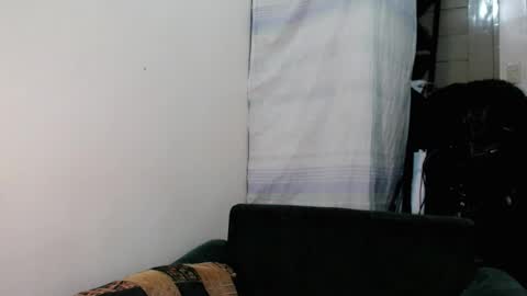 Snapshot of urdreamboy_clarin chatting on July 9, 11:25 am urdreamboy_clarin online show from July 9, 11:25 am